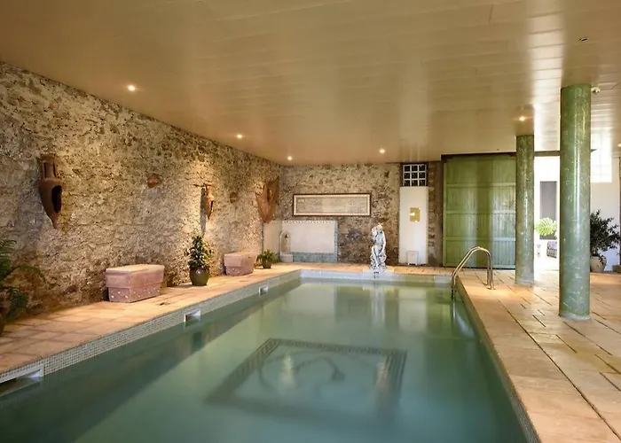 Apartment Dans L'aile Du Chateau 130m2 6 Personnes Carcassonne